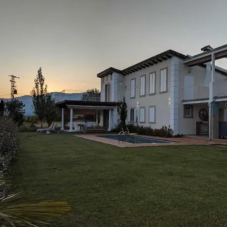 Casa Vacacional Con Piscina, Padel Y Bbq ヴィラ *