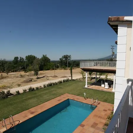 ヴィラ Casa Vacacional Con Piscina, Padel Y Bbq カンデレダ