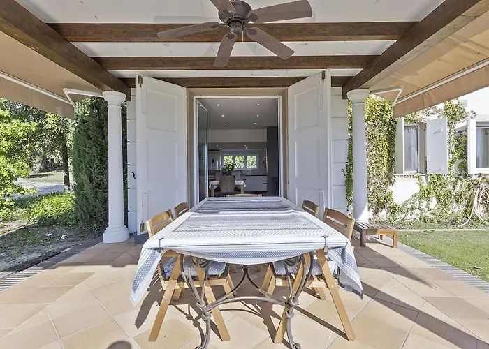 Casa Vacacional Con Piscina, Padel Y Bbq 别墅 *