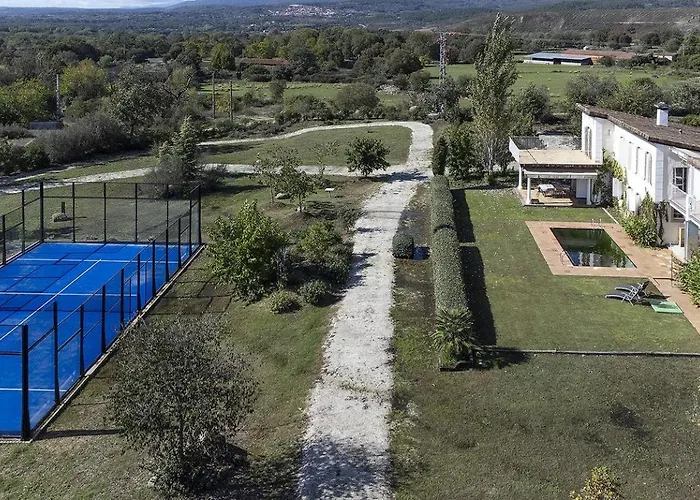 Casa Vacacional Con Piscina, Padel Y Bbq 别墅 *