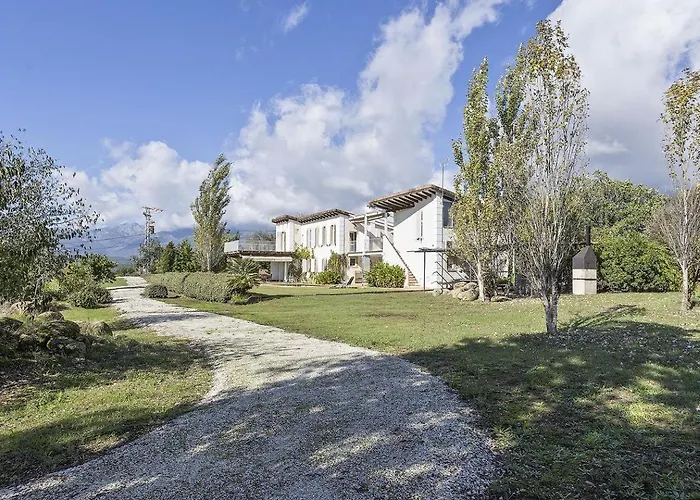 Casa Vacacional Con Piscina, Padel Y Bbq * 坎德莱达