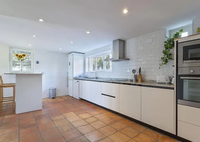 Casa Vacacional Con Piscina, Padel Y Bbq 别墅 坎德莱达